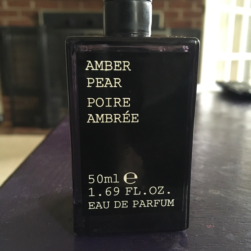 Amber Pear by Korres